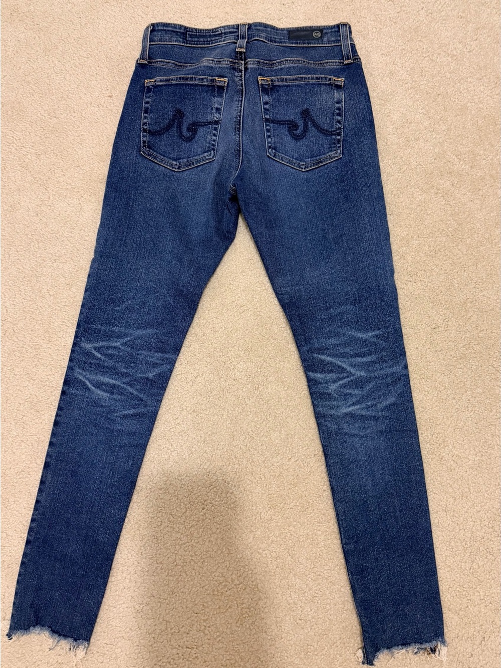 AG The Farrah High Waist Skinny Jeans Frayed ankle Size 26